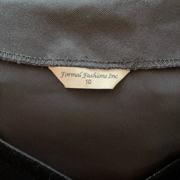 Formal Dress - Picture 5 of 5